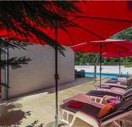 4 Bedroom Villa with Pool and Annex near Porec, Sleeps 8